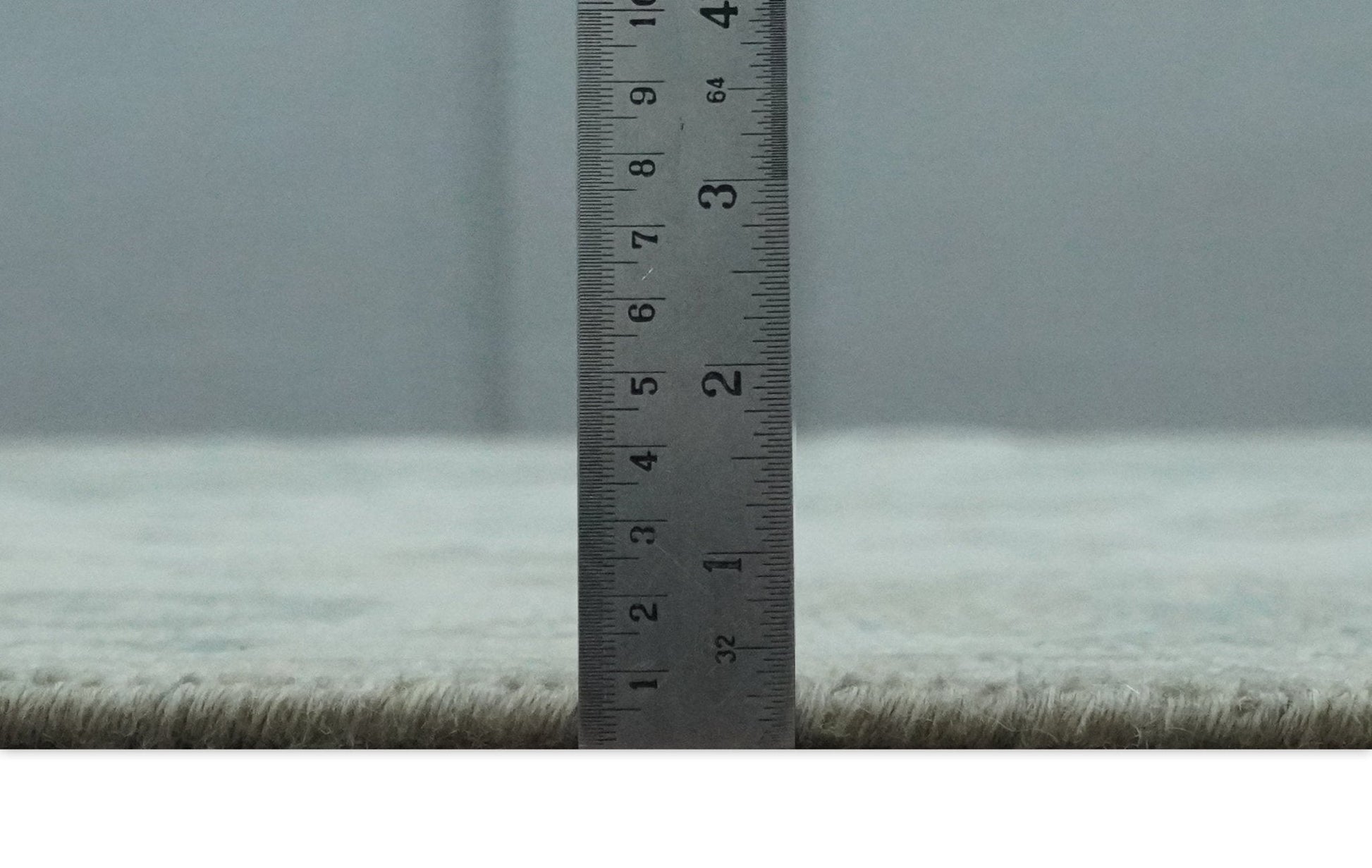 Antique Design Medallion Earthy Ivory and Camel 8x10 wool Area Rug - Nuvé