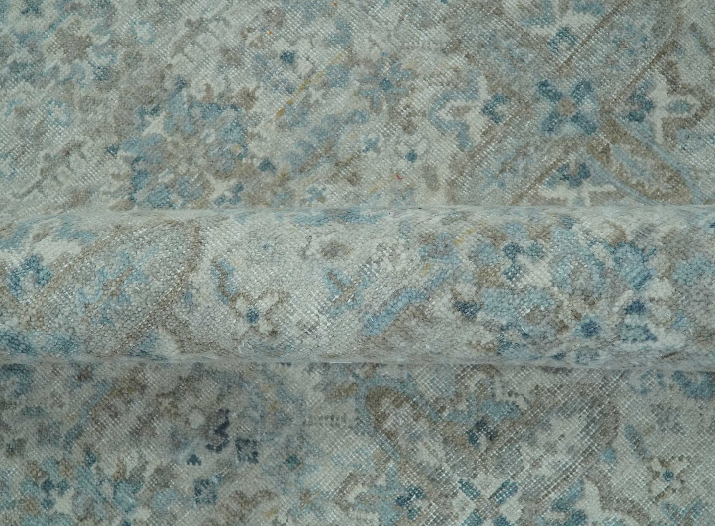 Antique Distress finish Silver, Teal and Brown Hand Knotted Traditional 8x10 wool Rug - Nuvé