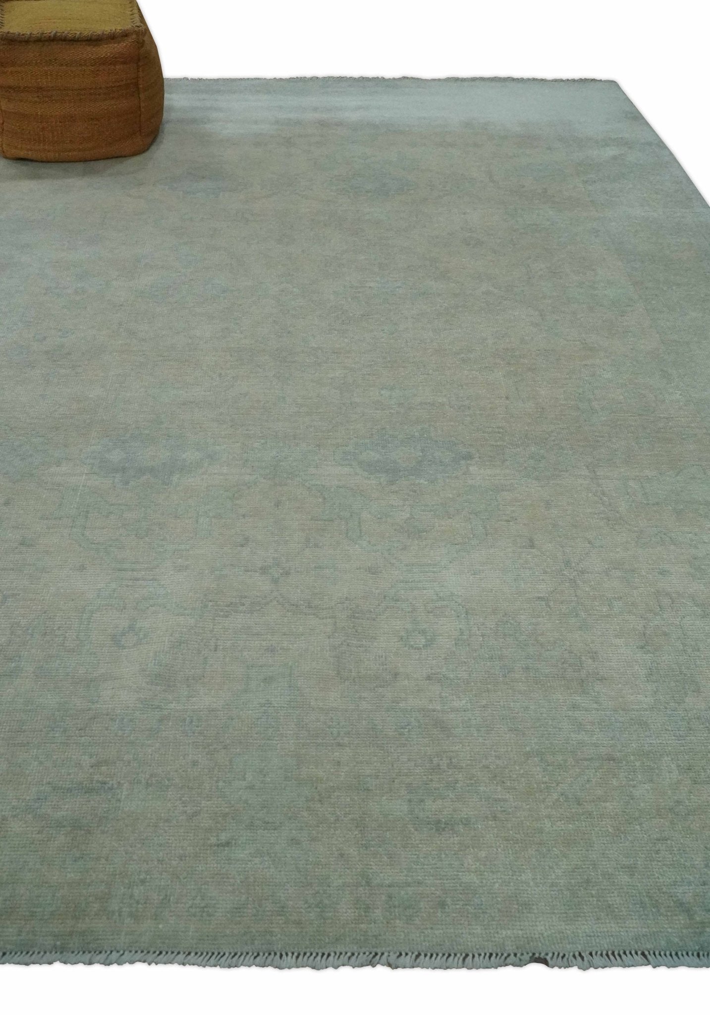 Antique look Beige and Gray Hand Knotted Oriental Oushak 8x10 wool Area Rug - Nuvé