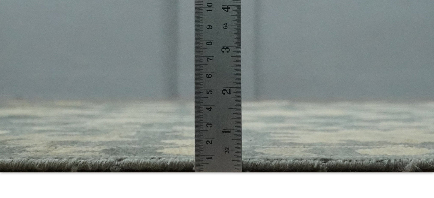 Antique Style 6x9 Hand Knotted Beige and Charcoal Traditional Wool Rug | N35669 - Nuvé