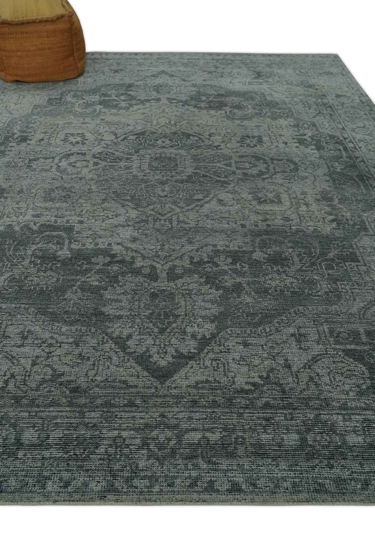 Antique Style Charcoal and Silver Traditional Heriz Medallion 8x10 wool Area Rug - Nuvé
