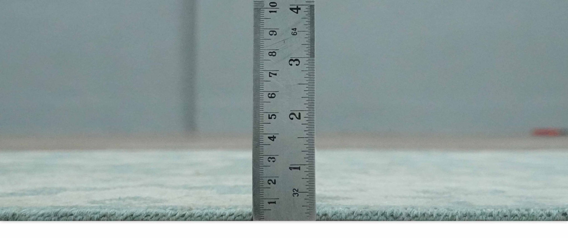 Antique Style Ivory and Gray Hand Knotted Traditional Oushak 2x4 wool Bedside Rug - Nuvé