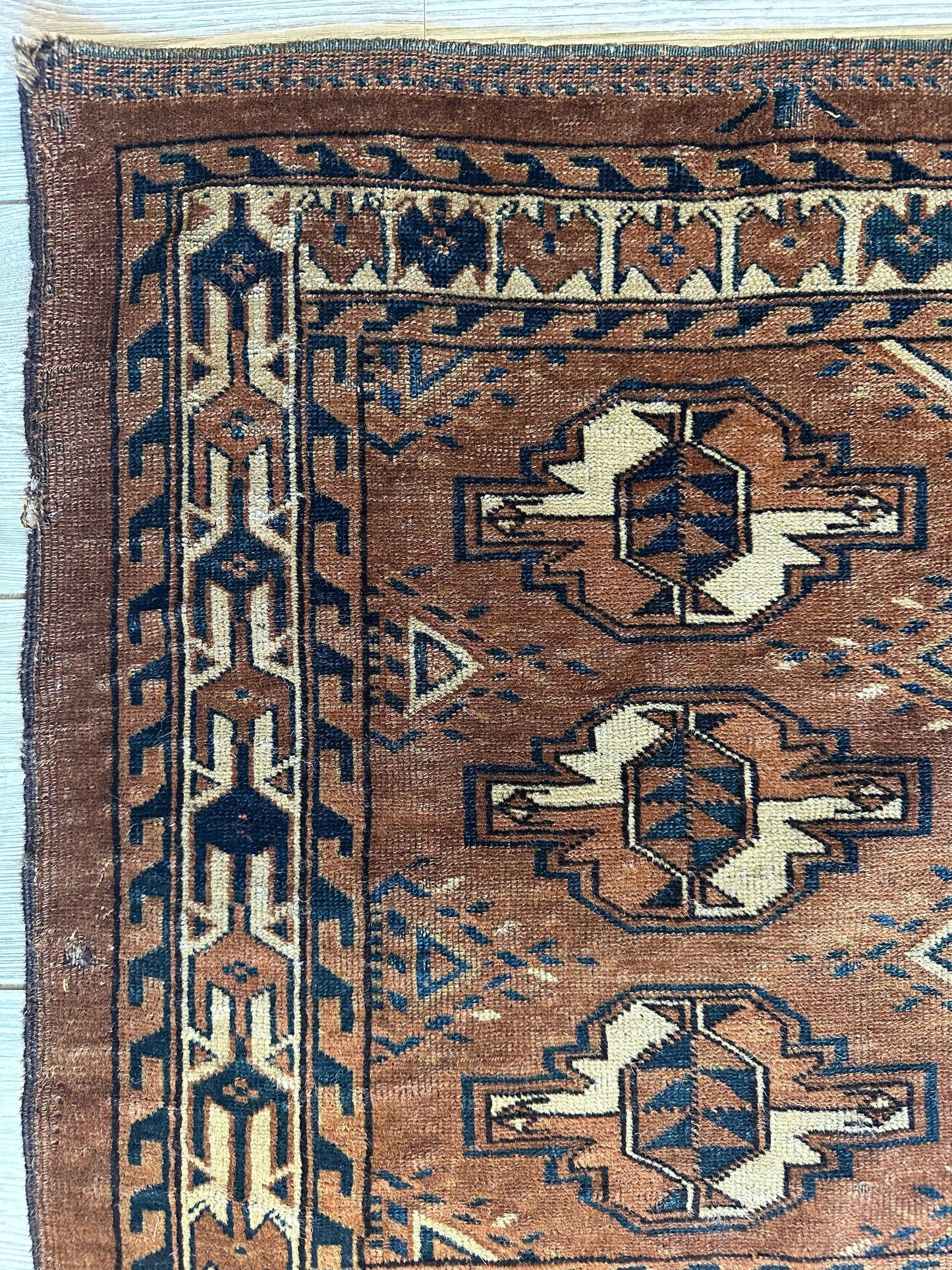 Antique Tekke Yomud Yomut Saryk Chuval Rug Bag Face, Turkmen Rug, Turkoman Rug 2’6”x3’9” - Nuvé