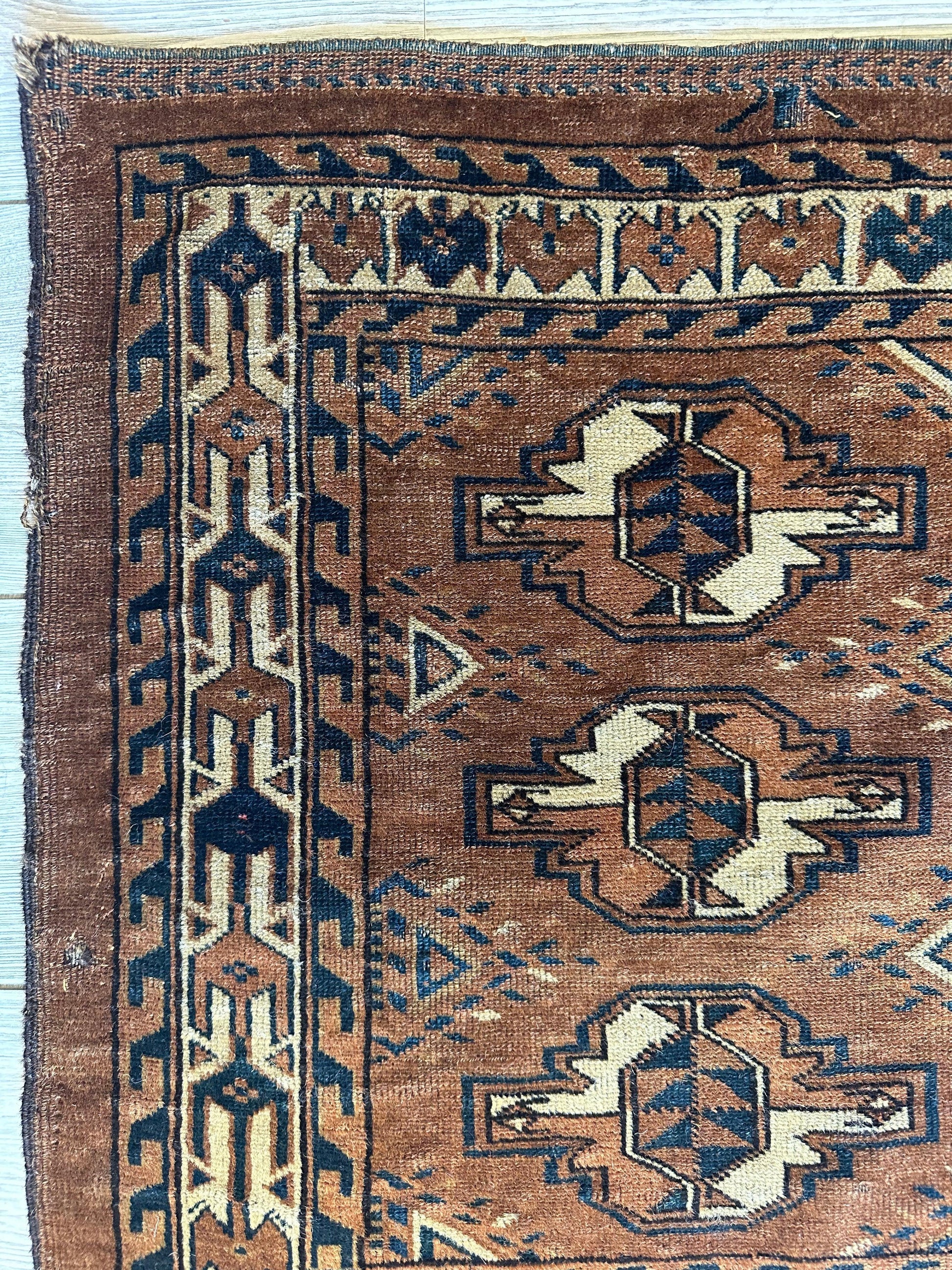 Antique Tekke Yomud Yomut Saryk Chuval Rug Bag Face, Turkmen Rug, Turkoman Rug 2’6”x3’9” - Nuvé