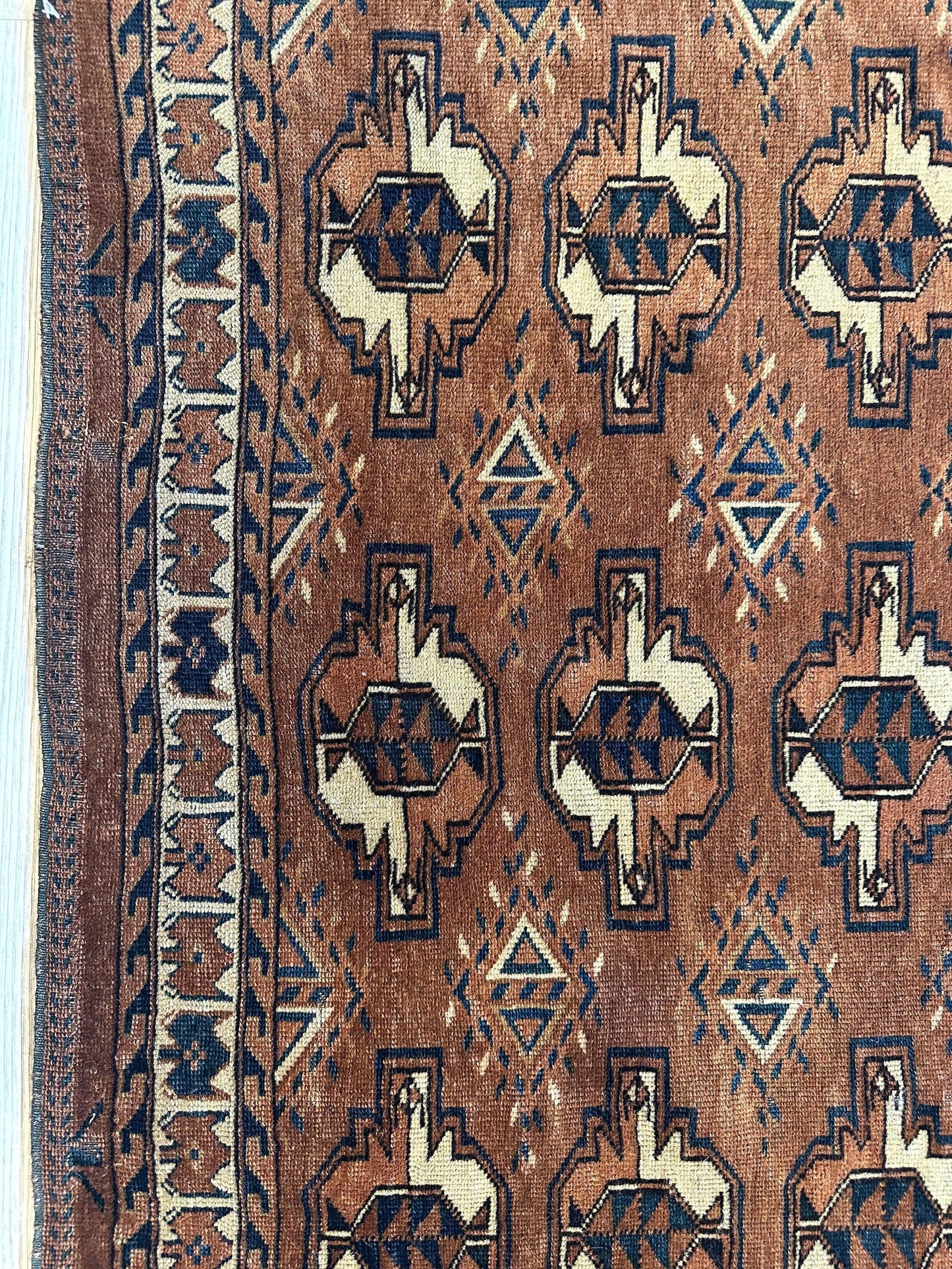 Antique Tekke Yomud Yomut Saryk Chuval Rug Bag Face, Turkmen Rug, Turkoman Rug 2’6”x3’9” - Nuvé