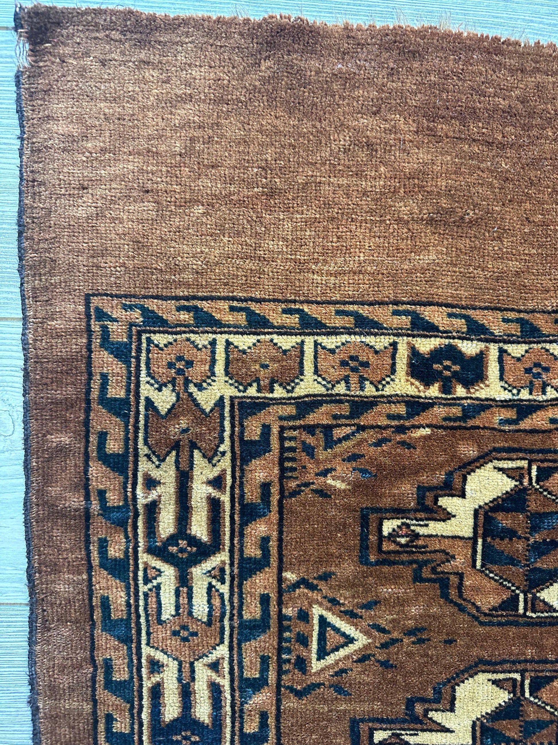 Antique Tekke Yomud Yomut Saryk Chuval Rug Bag Face, Turkmen Rug, Turkoman Rug 2’6”x3’9” - Nuvé