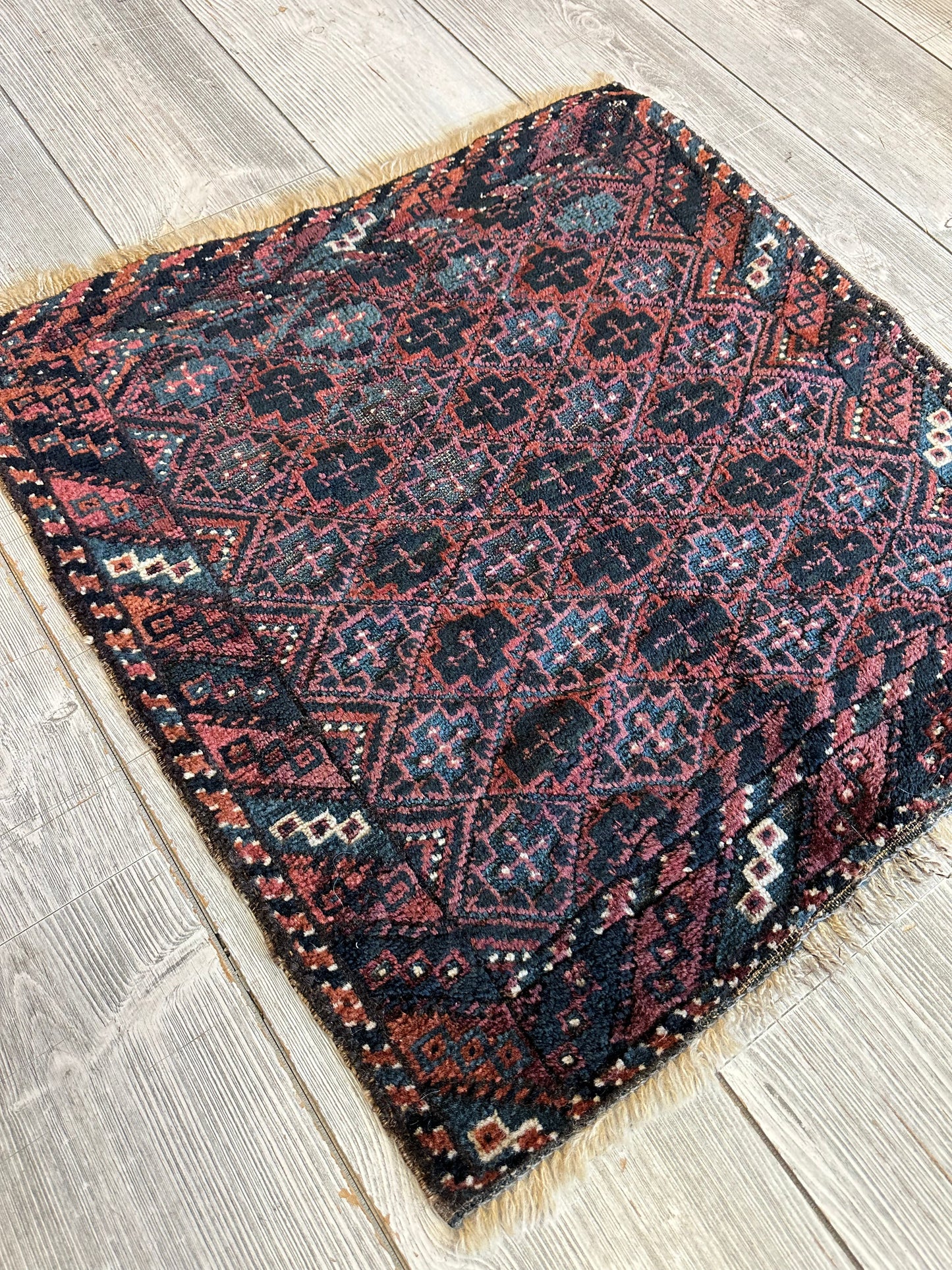 Antique Tribal Baluch Bag Bag Face - 22" X 24" - Nuvé