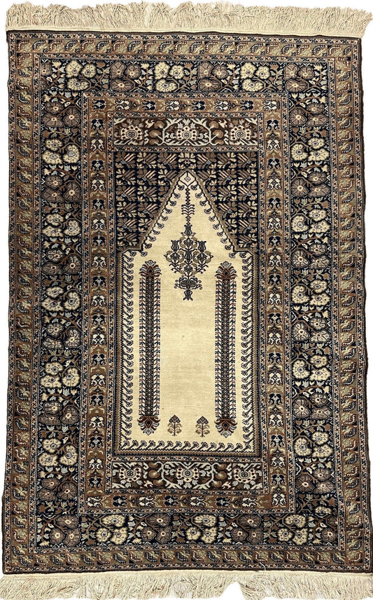 Antique Turkish Panderma Prayer Rug - Nuvé