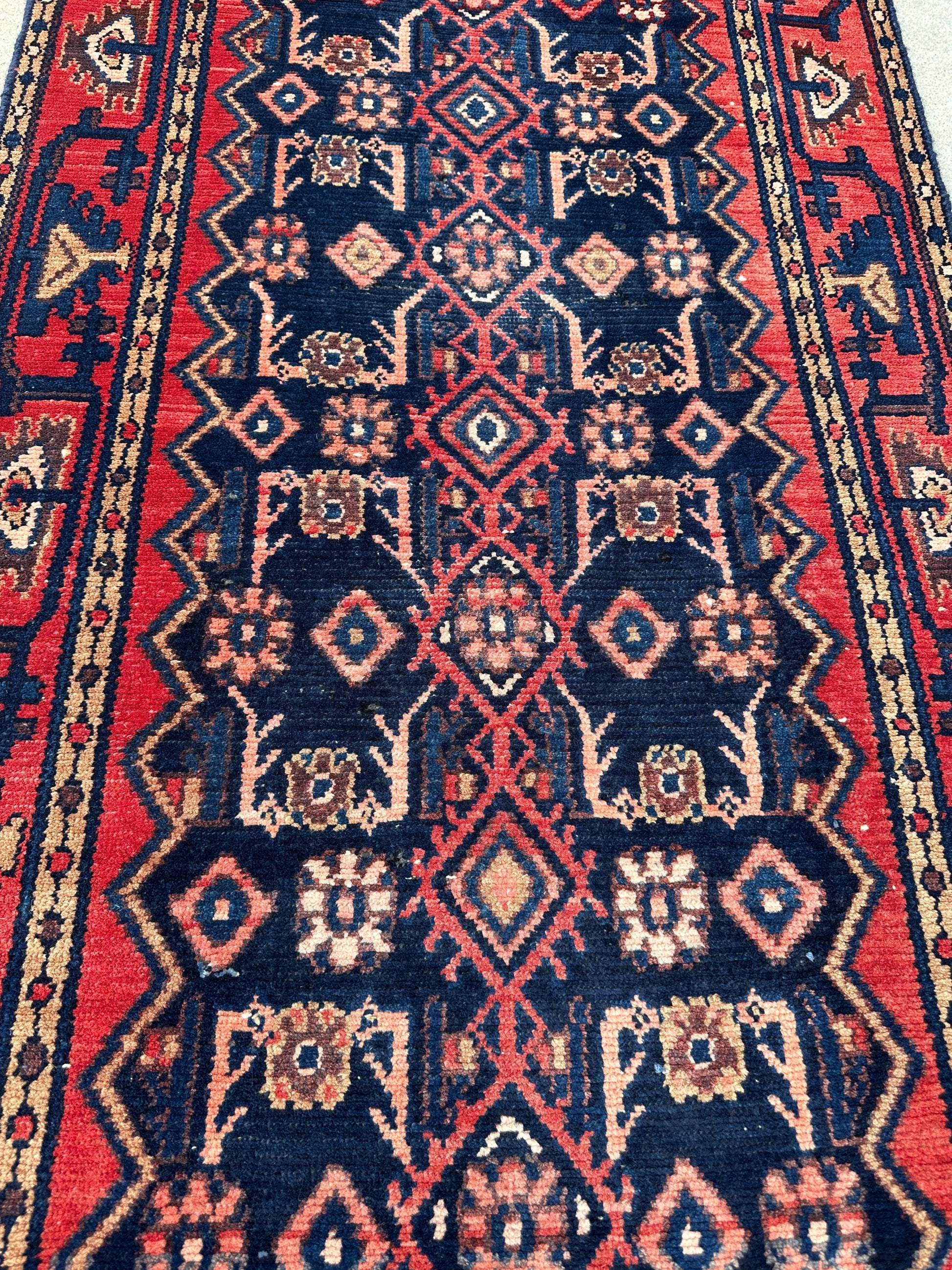 Antique Vegetable Dye Malayer Persian Runner Rug 3x10’4” - Nuvé