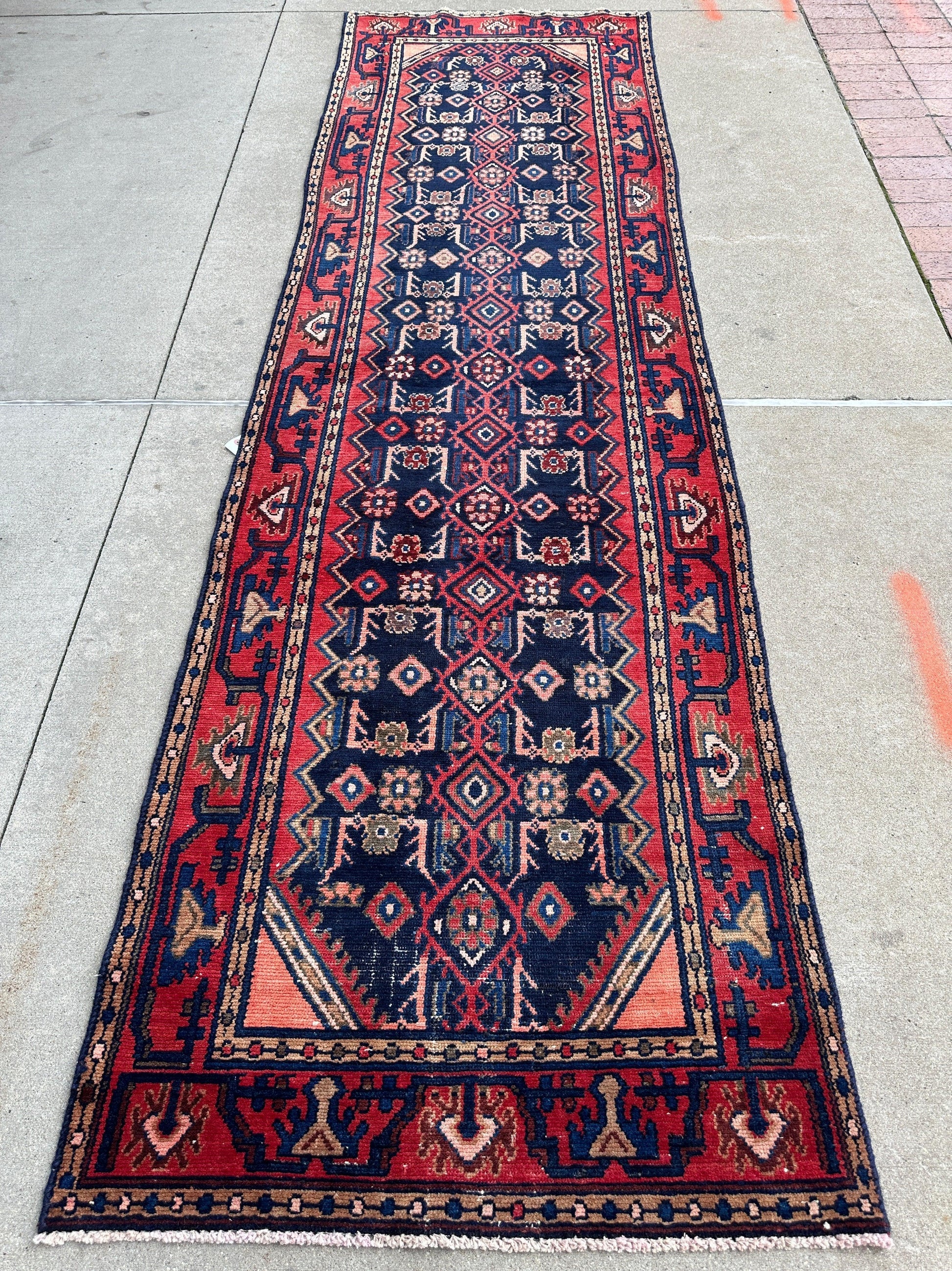 Antique Vegetable Dye Malayer Persian Runner Rug 3x10’4” - Nuvé