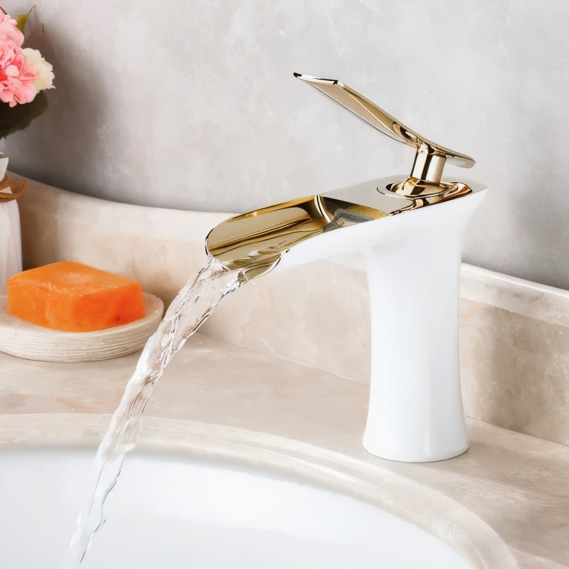 Astak Bathroom Faucet - Nuvé