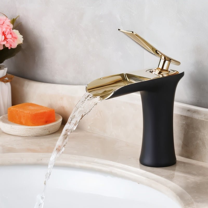 Astak Bathroom Faucet - Nuvé