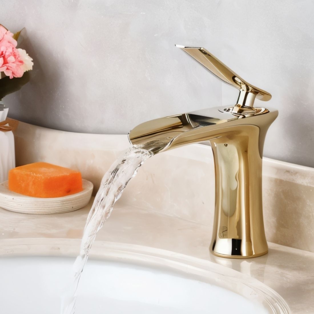 Astak Bathroom Faucet - Nuvé