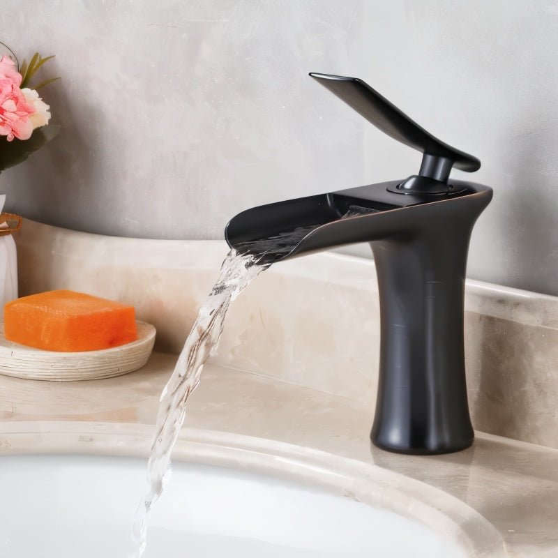 Astak Bathroom Faucet - Nuvé
