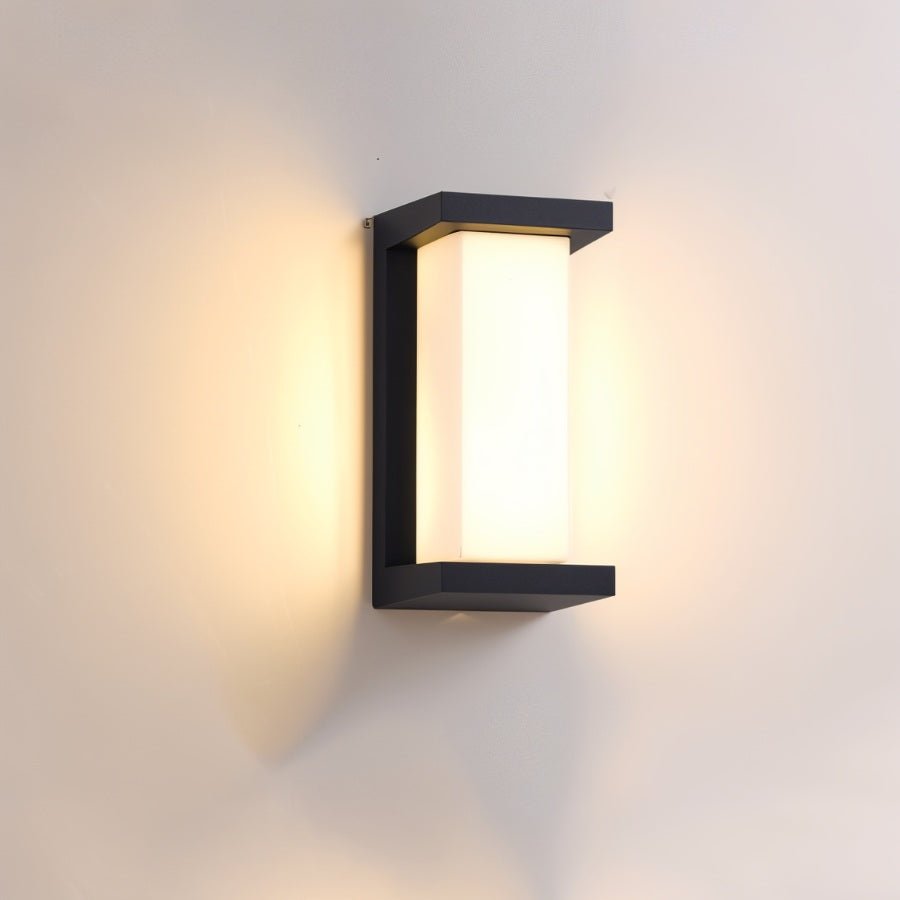 Aster Outdoor Wall Lamp - Nuvé