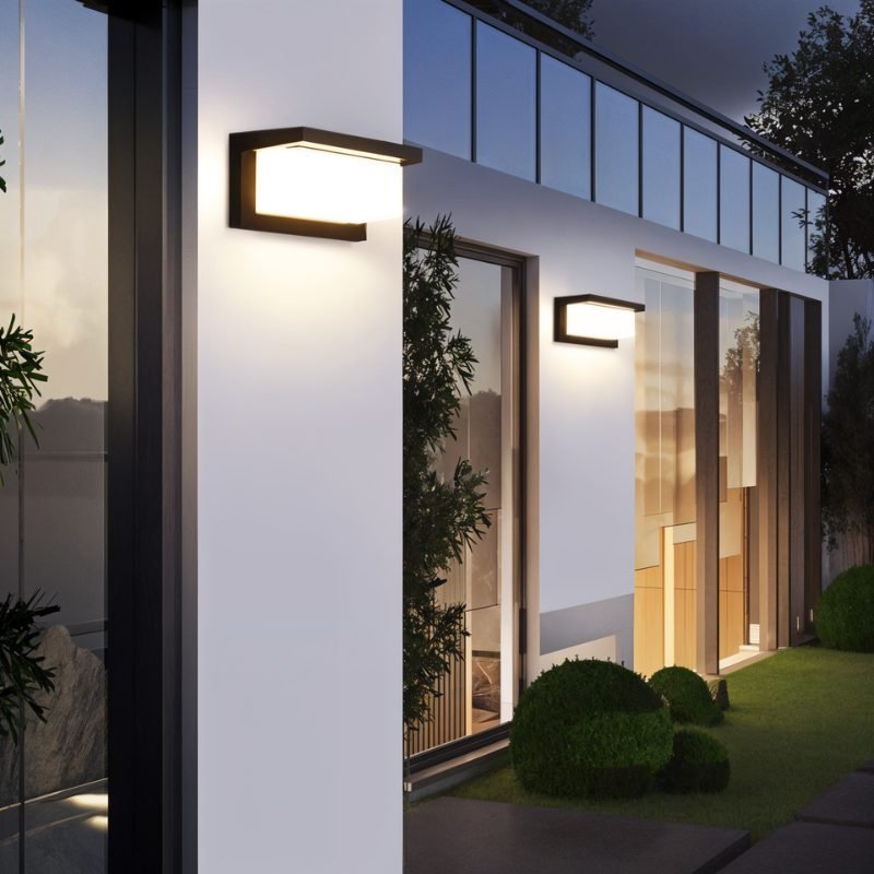 Aster Outdoor Wall Lamp - Nuvé