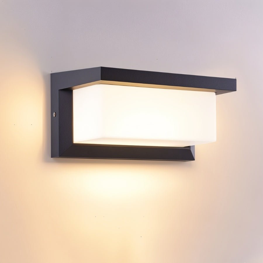Aster Outdoor Wall Lamp - Nuvé