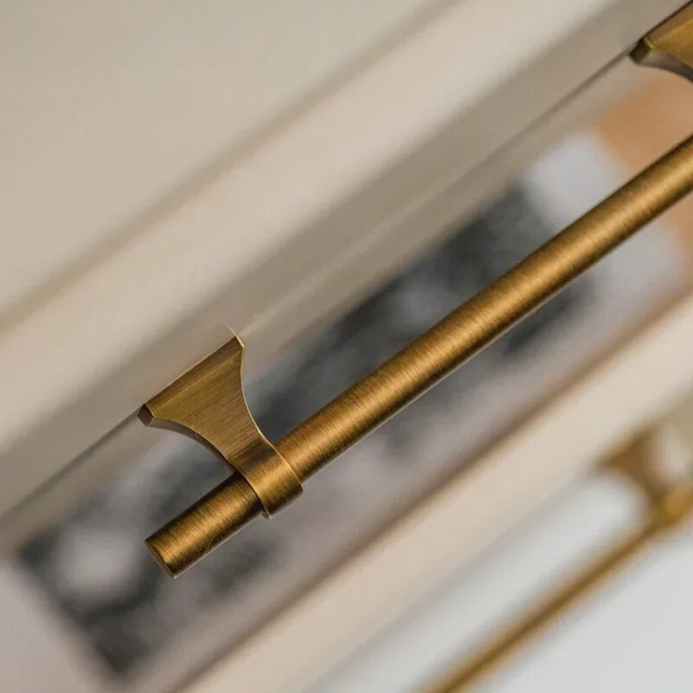 Atiq Brass Knob & Pull Bar - Nuvé