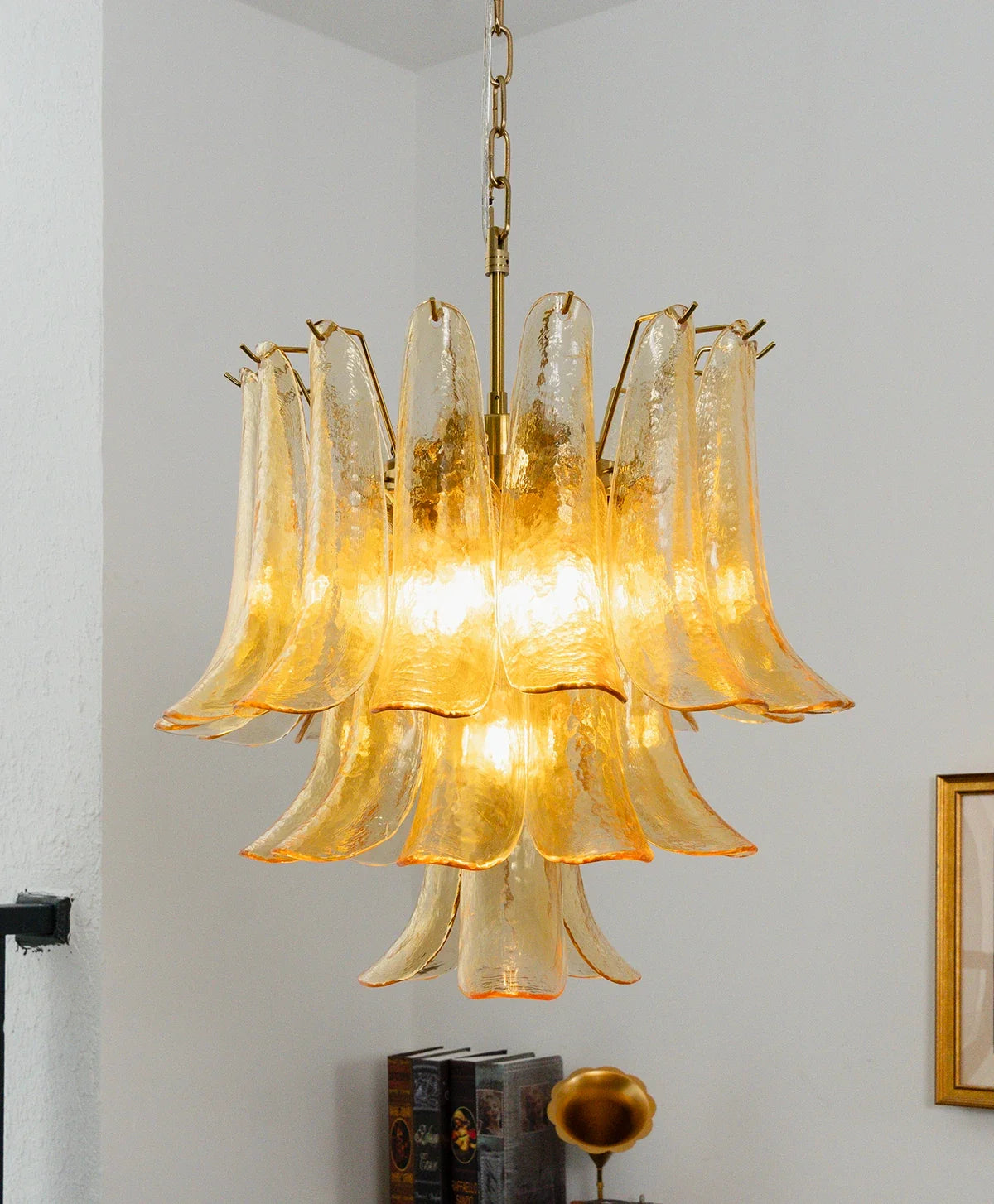 Auriane Pebbled Champagne Glass Chandelier