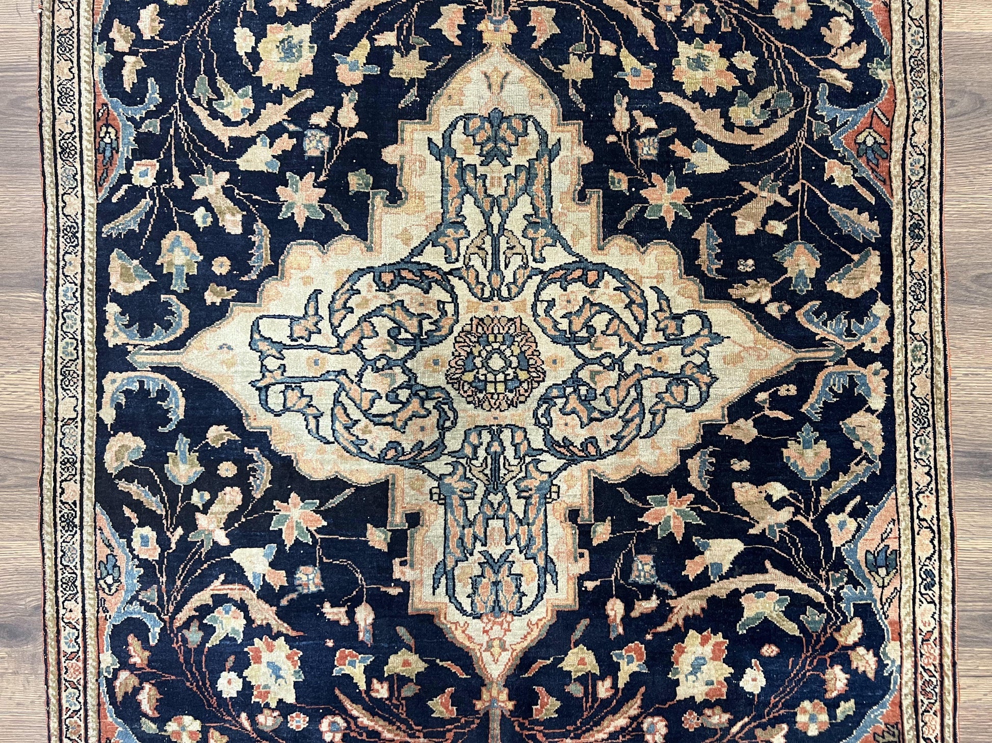 Antique Persian Rug 3.5 x 5, Sarouk Farahan Rug, High Quality 1920s Fine Oriental Carpet 3 x 5 ft, Large Medallion, Floral, Navy Blue Red, Hand Knotted Wool Rug - Nuvé