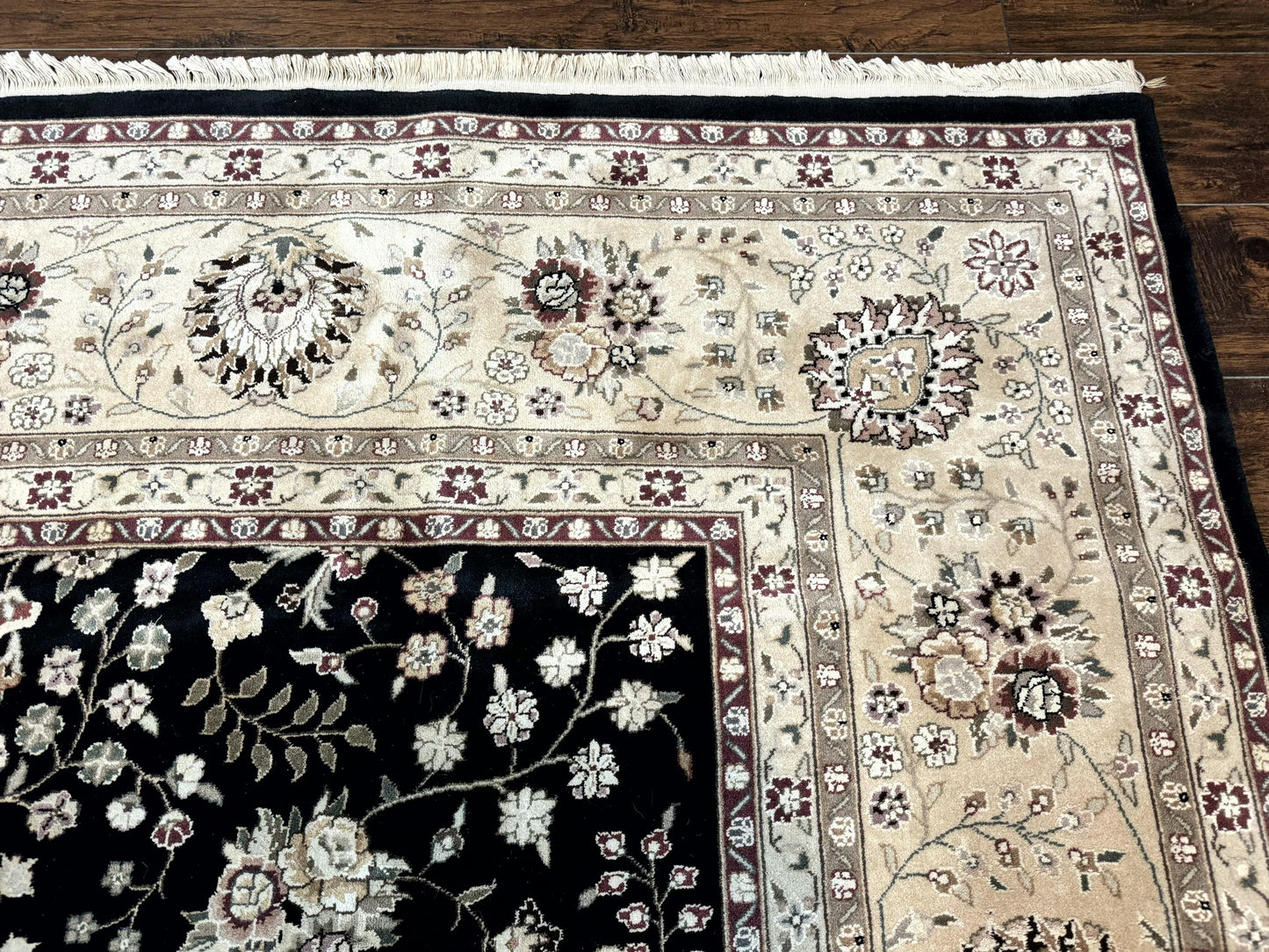 Pak Persian Rug 10x13 - Nuvé