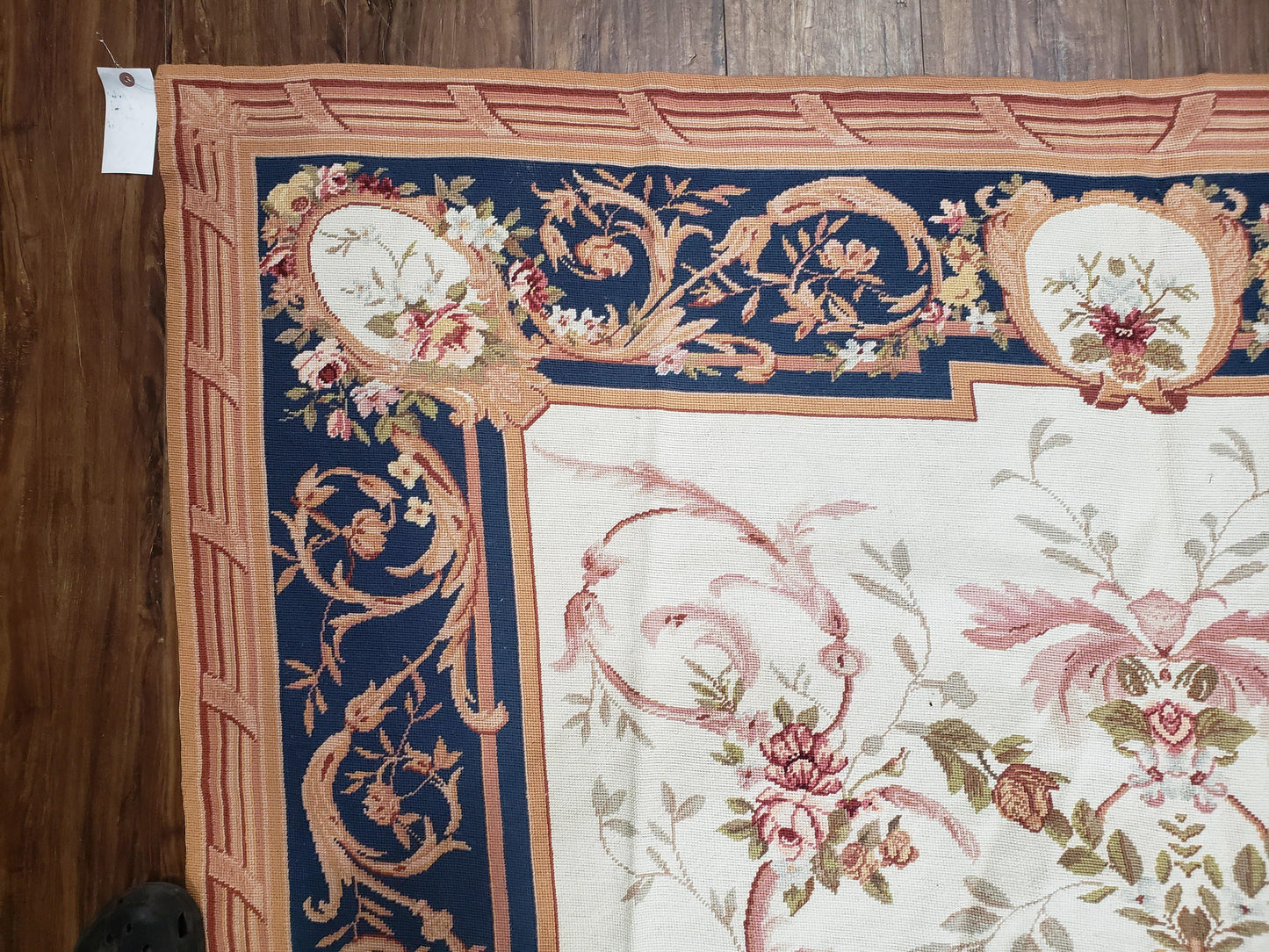 Chinese Aubusson Savonnerie Area Rug 6x8, Vintage Hand-Woven Needlepoint Rug, Flat Weave Handmade Wool Carpet Living Room Ivory & Navy Blue - Nuvé