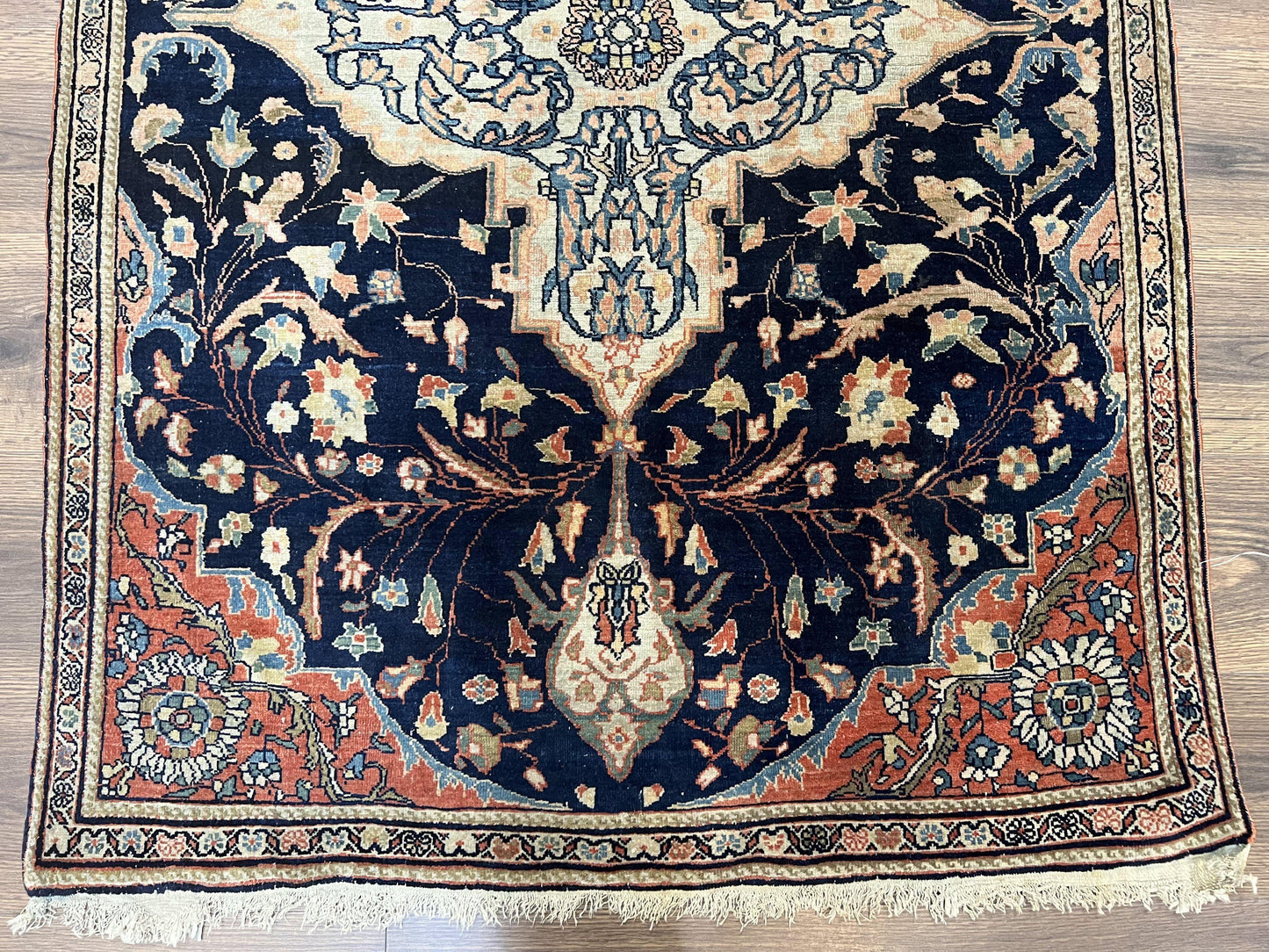 Antique Persian Rug 3.5 x 5, Sarouk Farahan Rug, High Quality 1920s Fine Oriental Carpet 3 x 5 ft, Large Medallion, Floral, Navy Blue Red, Hand Knotted Wool Rug - Nuvé