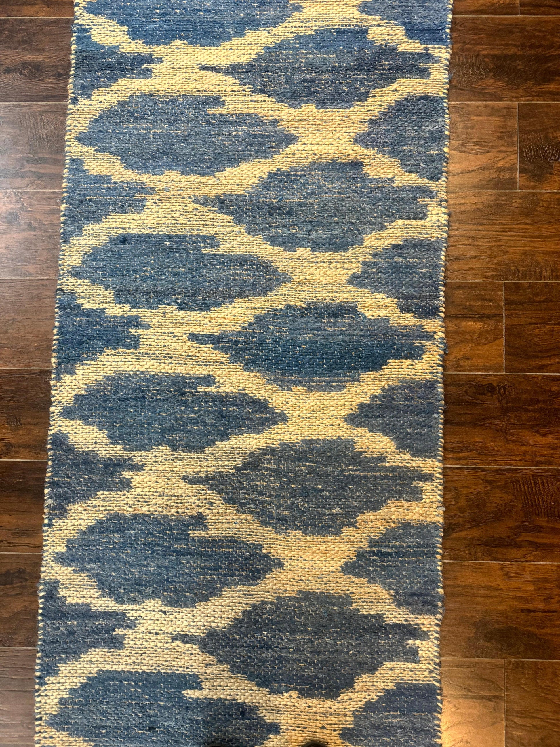 Modern Jute Runner Rug 2.9 x 7.9, Beige and Blue, Handwoven, Kaleen Rug - Nuvé