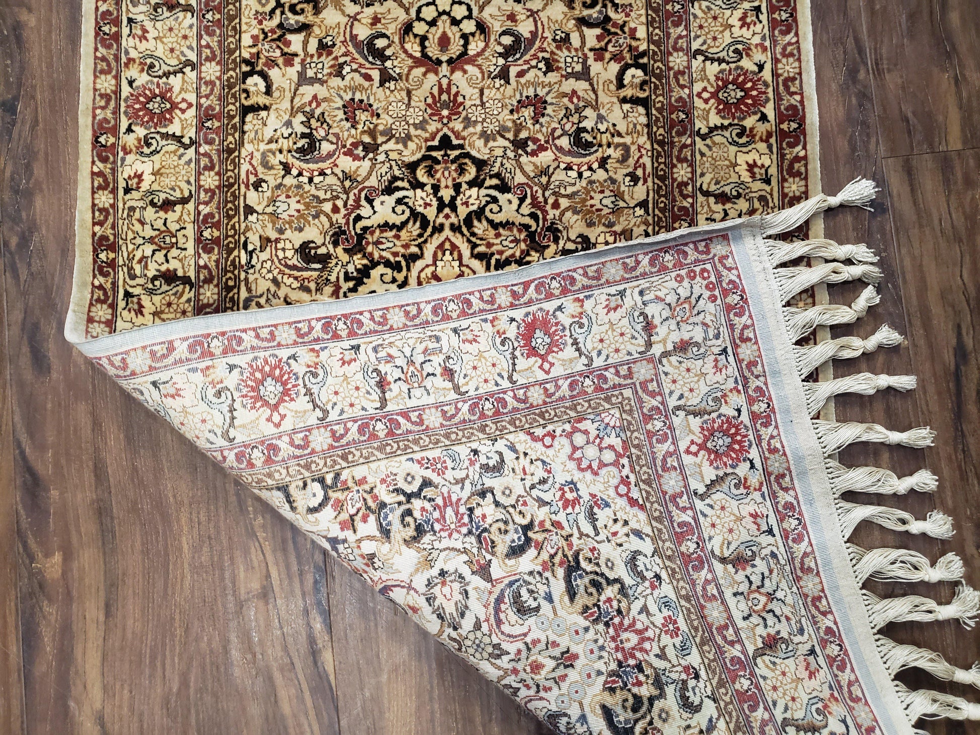 Silk Oriental Rug 1' 7" x 3', Very Fine Silk Carpet, Small Silk Rug, Traditional Floral Medallion, Hand-Knotted Cream Beige Vintage Silk Rug - Nuvé