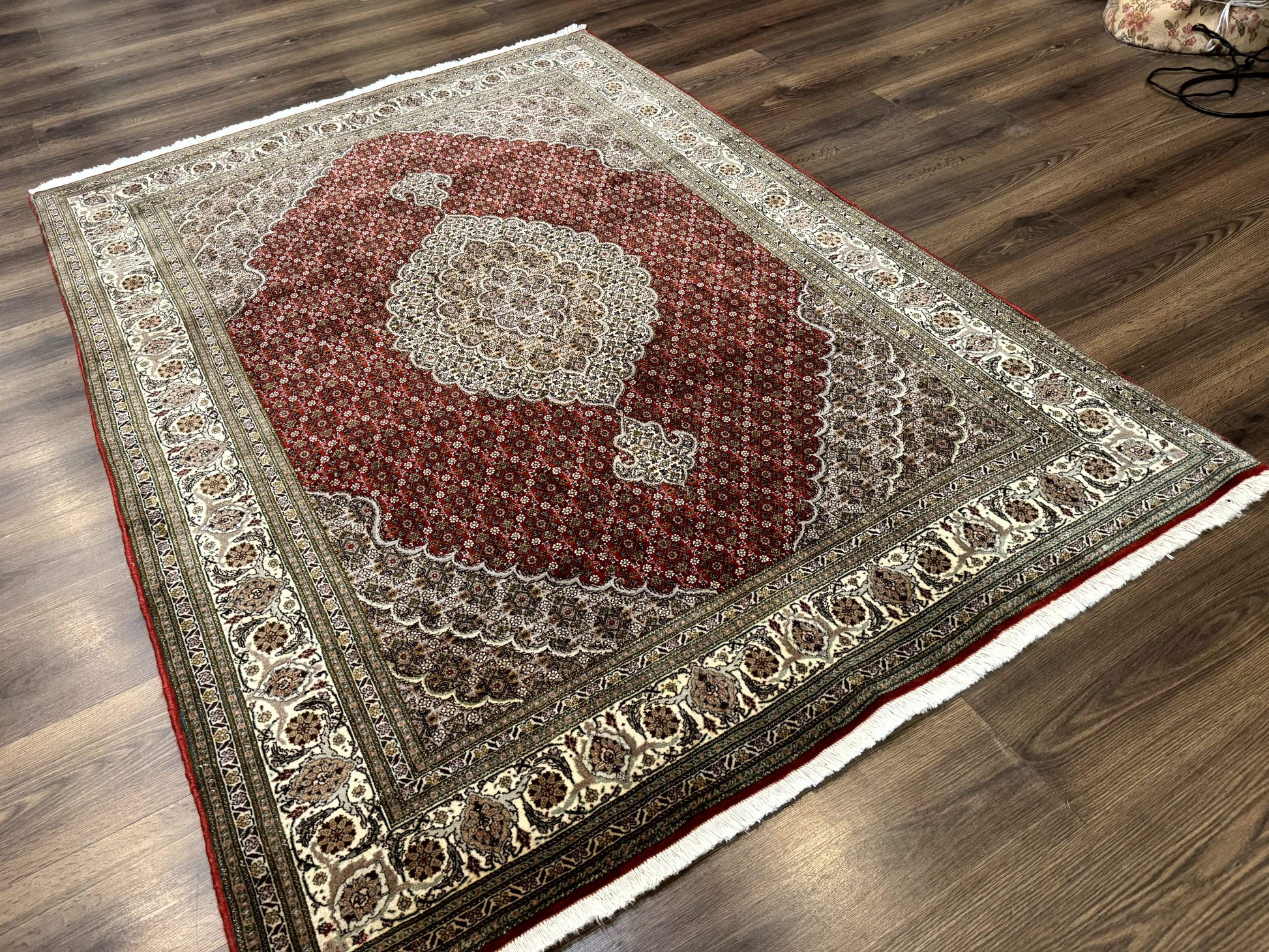 Persian Rug 5x7, Very Fine 330 KPSI, Red and Ivory, Herati Mahi Pattern, Wool & Silk - Nuvé