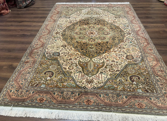 Turkish Sivas Rug 6x9, Floral Medallion, Vintage Handmade Wool Carpet - Nuvé