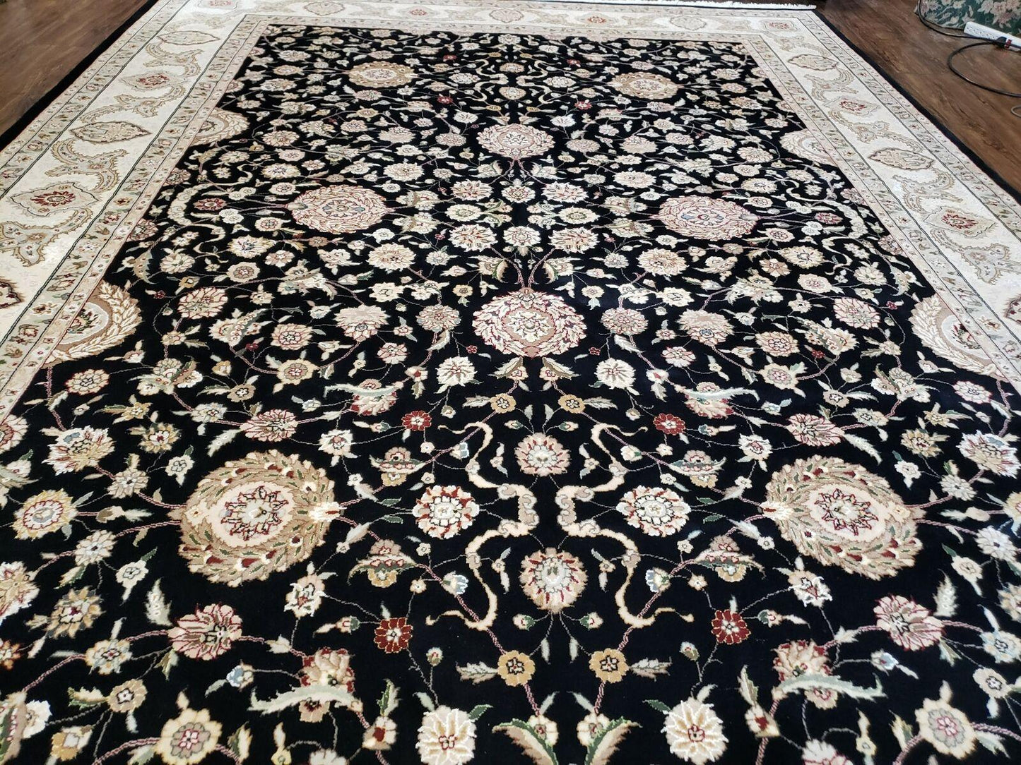8' 5" X 11' 6" Vintage Handmade Oriental Floral Wool Rug Silk Accent Black Nice - Nuvé