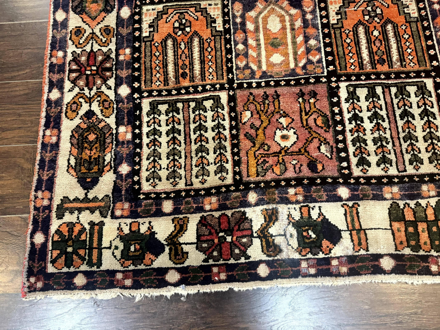 Persian Bakhtiari Tribal Rug 7x10, Panel Design, Semi Antique - Nuvé