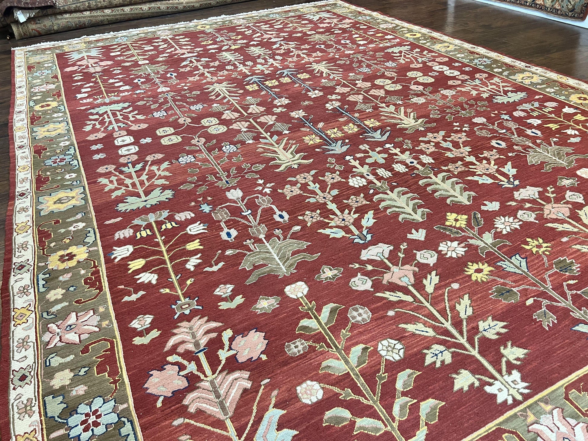 Indian Rug 10x14, Wool Hand Knotted Flatweave Carpet, Tree of Life, Red and Green - Nuvé