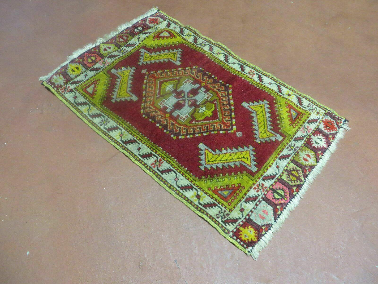 Antique Turkish Yastik Rug 2x3, Handmade Wool Oushak Small Oriental Carpet Red - Nuvé