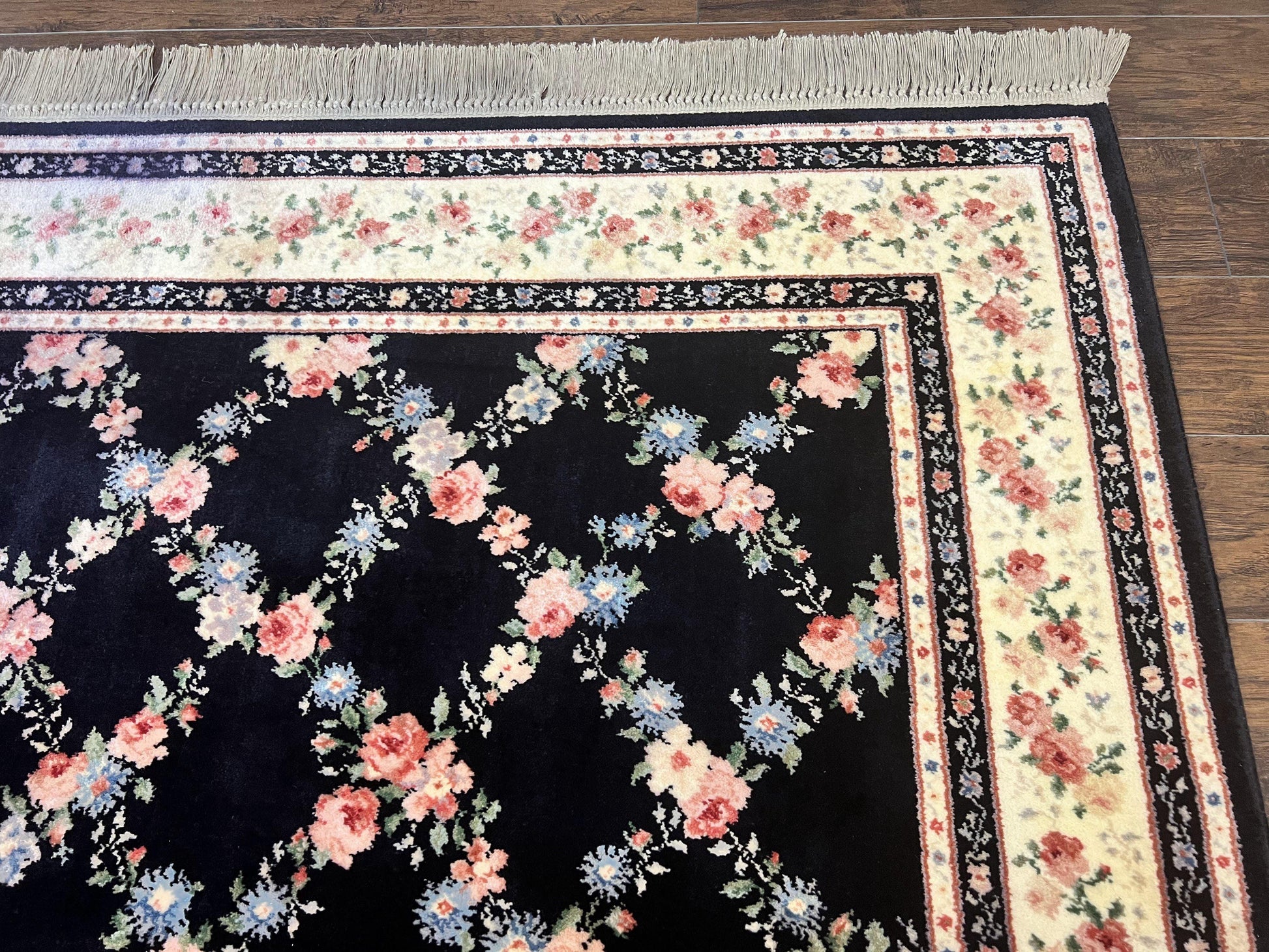 Karastan Rug 8.8 x 12, Garden of Eden #509/1270, Ebony Trellis, Vintage Discontinued Wool Pile Karastan Carpet - Nuvé