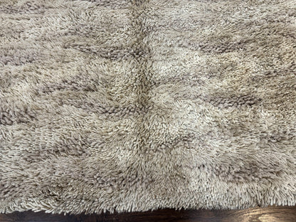 European Rya Shag Rug 6.6 x 9.7, Beige, Fluffy Vintage Area Rug - Nuvé