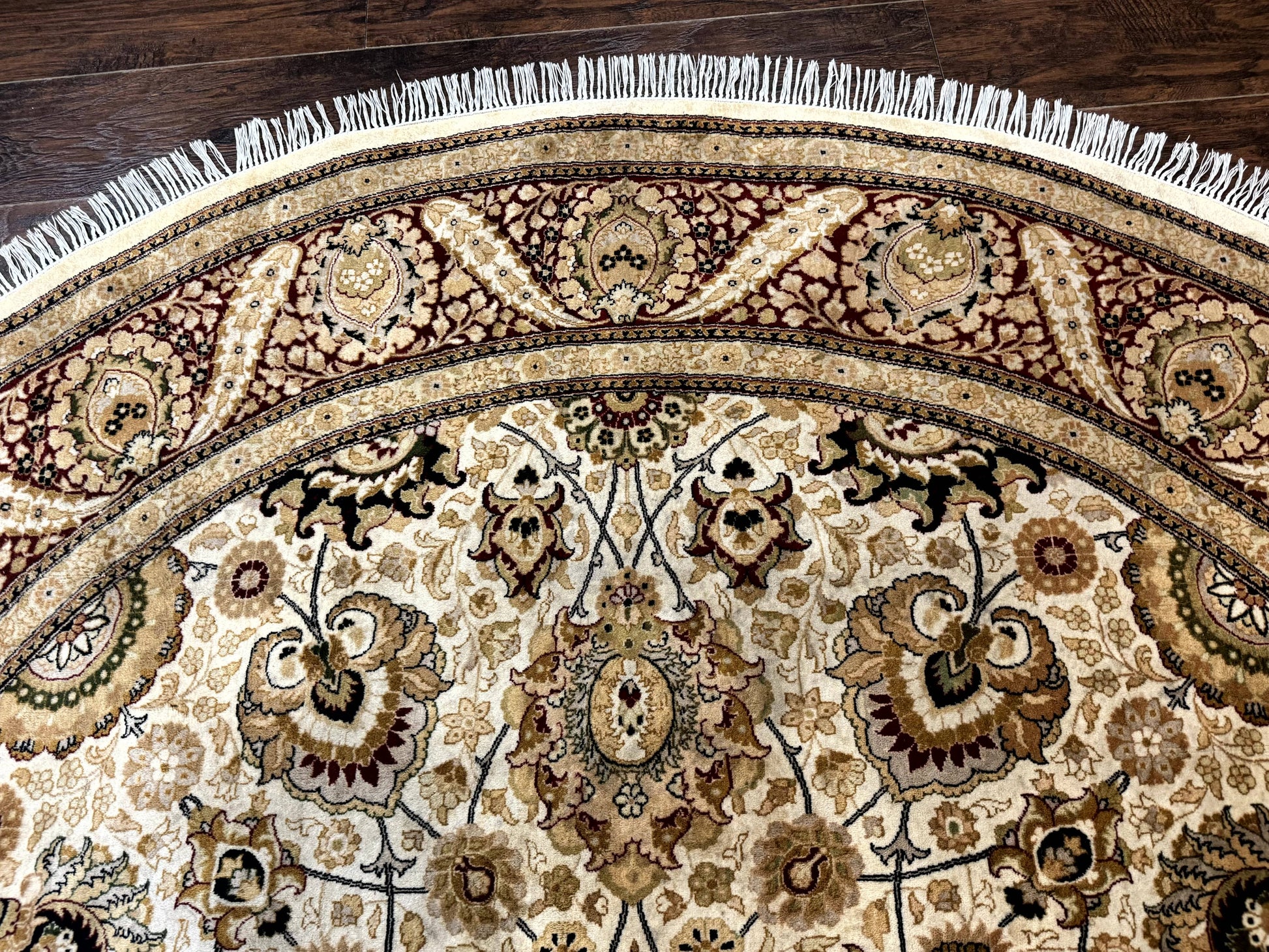Round Pak Persian Rug 8x8, Vintage Handmade Wool Traditional Carpet, Beige Dark Red, Fine 270 KPSI - Nuvé