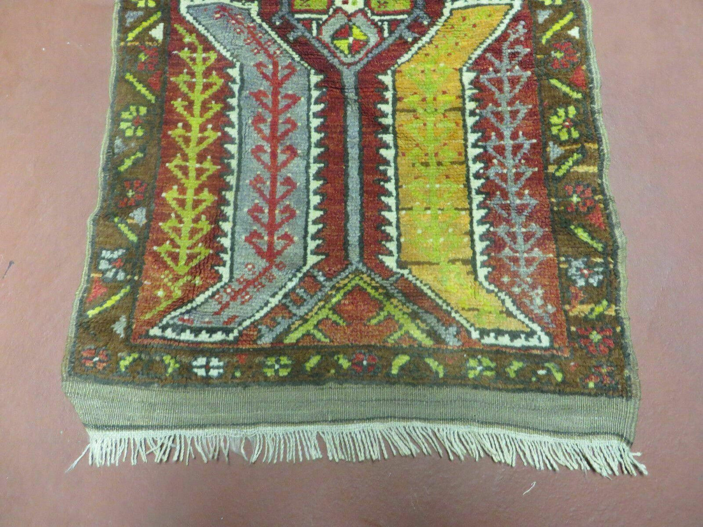 Small Turkish Yastik Rug 1.9 x 2.10, Antique Handmade Oushak Carpet - Nuvé