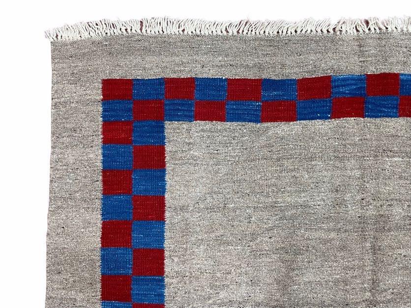Gray Turkish Kilim Carpet 5' 7" x 7' 7", Medium Kilim Rug, Hand-Knotted, Blue & Red Border, Minimalistic Design, Geometric, Wool, New - Nuvé
