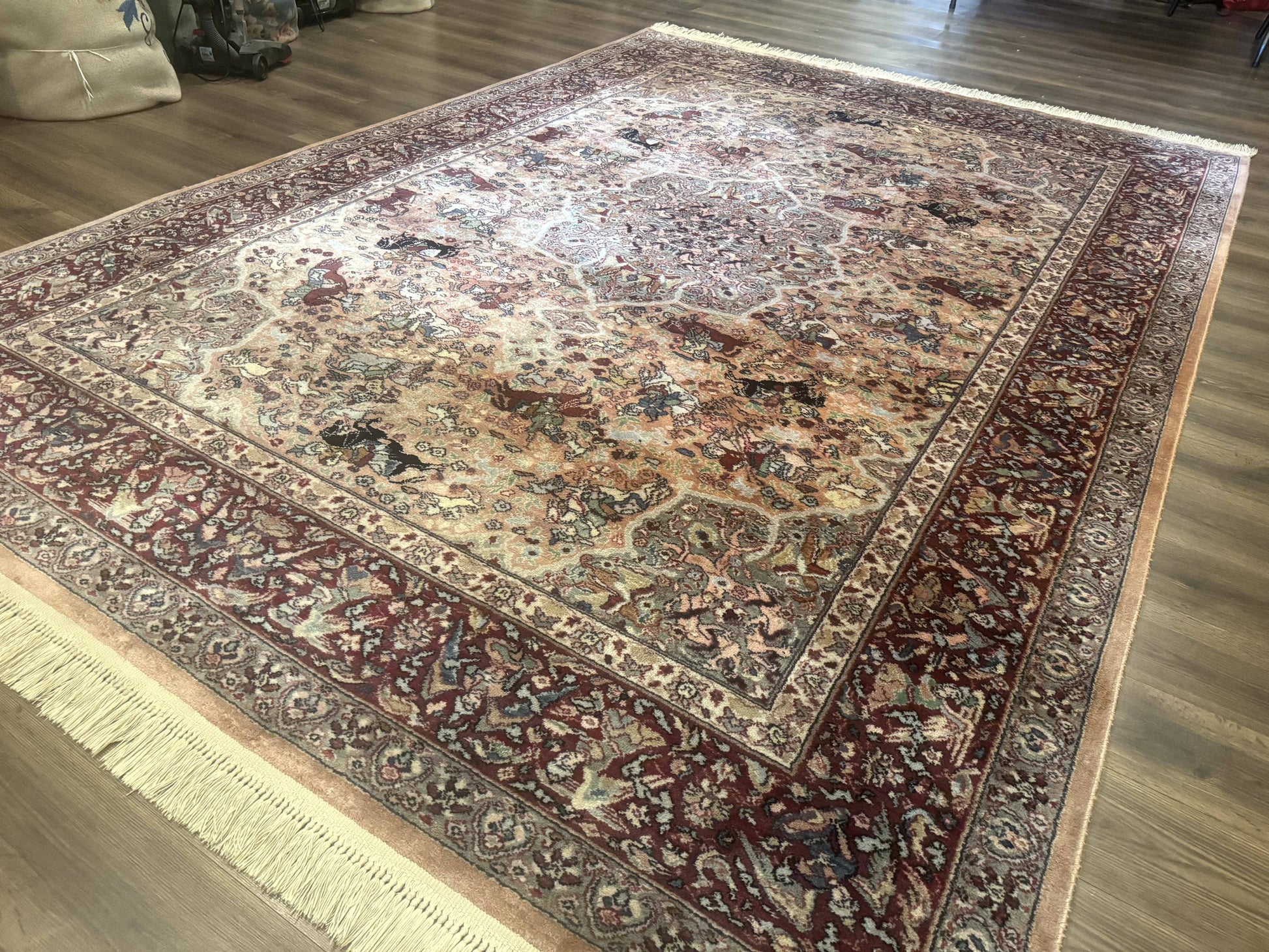 Karastan Rug 8.8 x 12 Persian Hunting Rug #723, Wool Area Rug - Nuvé