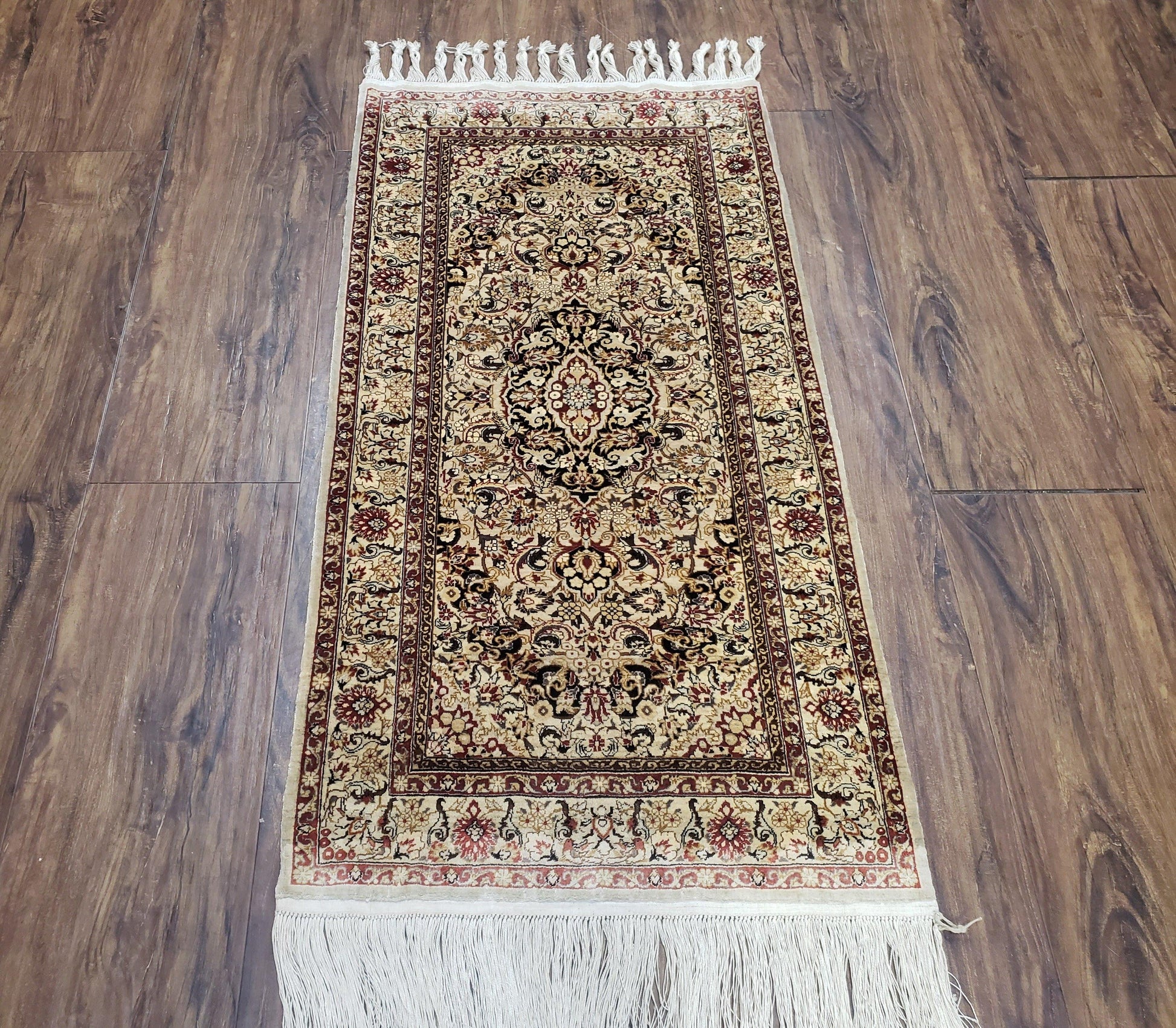 Silk Oriental Rug 1' 7" x 3', Very Fine Silk Carpet, Small Silk Rug, Traditional Floral Medallion, Hand-Knotted Cream Beige Vintage Silk Rug - Nuvé