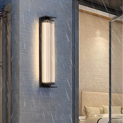 Baraq Outdoor Wall Lamp - Nuvé
