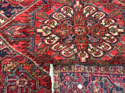 Persian Heriz Rug 7x10, Geometric Pattern, Red Ivory Navy Blue - Nuvé