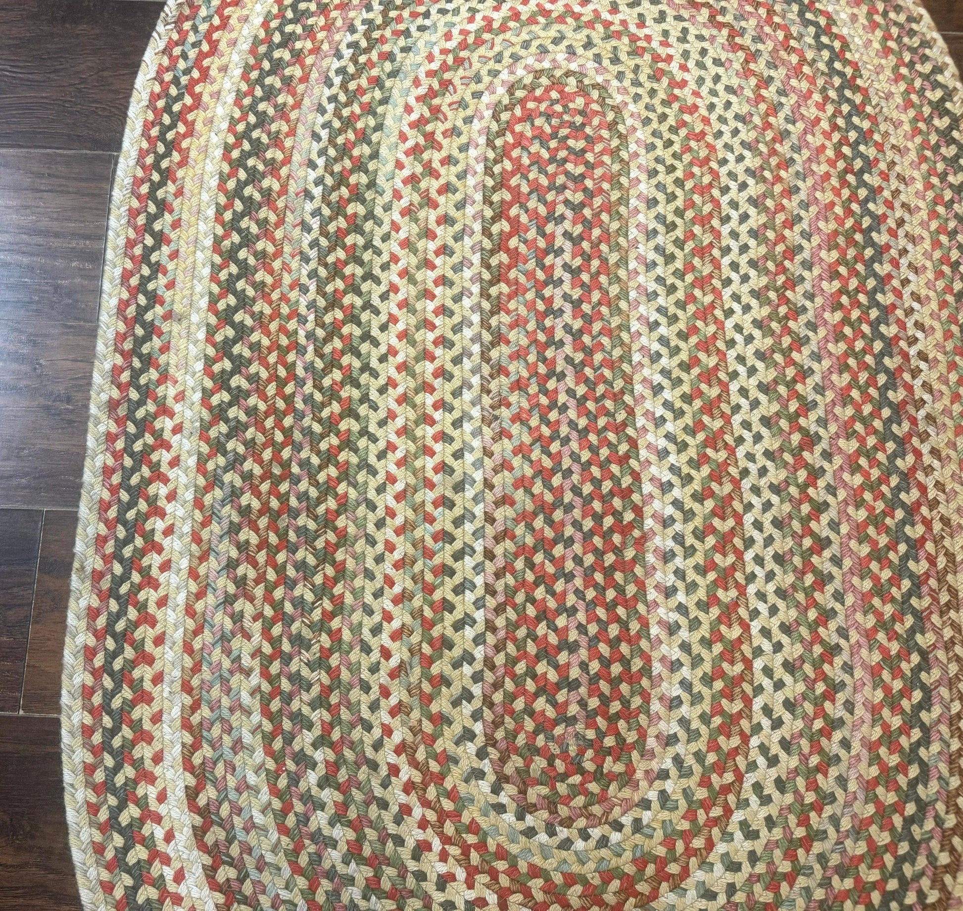 Braided American Oval Rug 3x5, Multicolor, Hand Braided - Nuvé