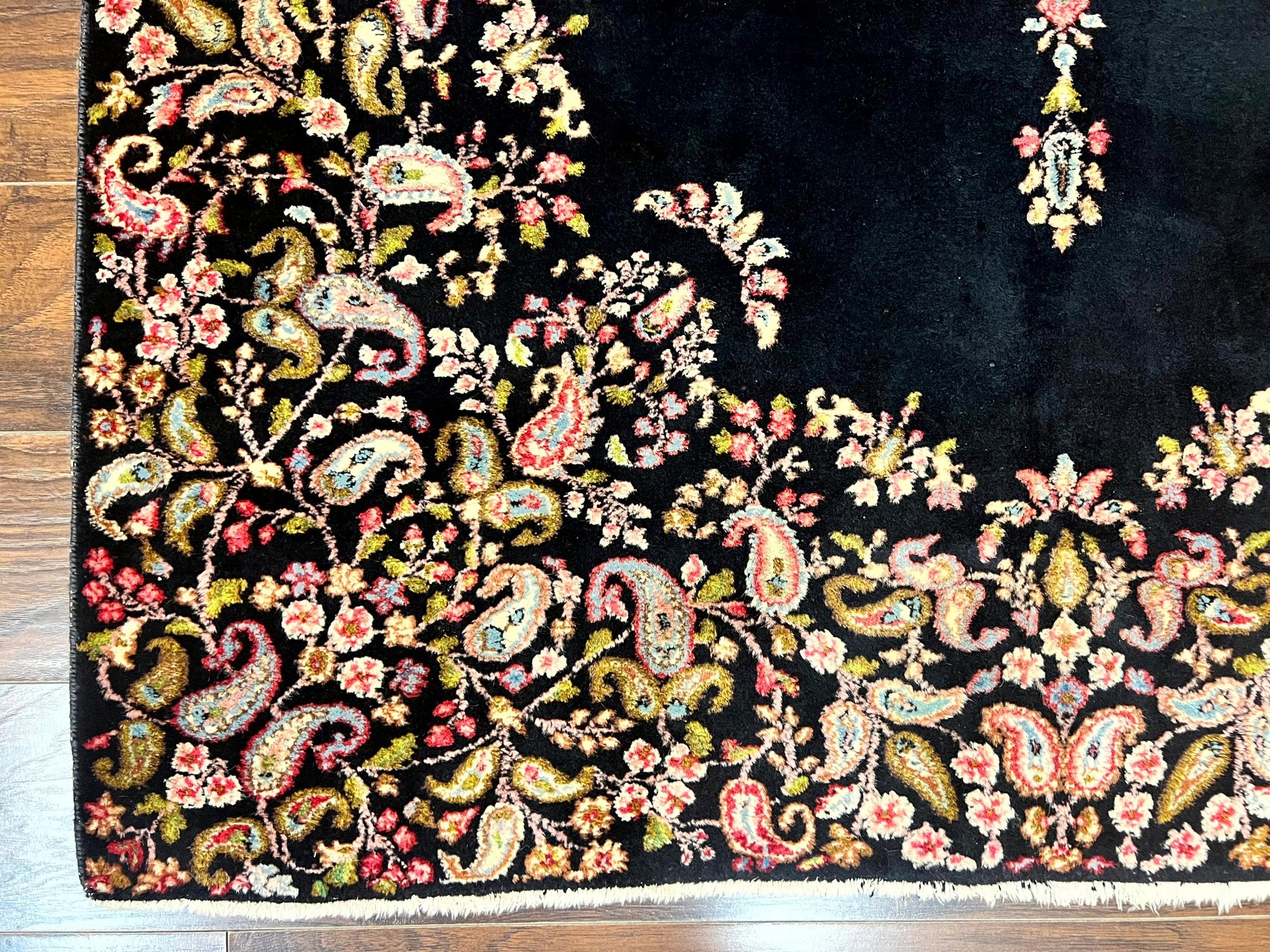Antique Persian Kirman Rug 5x8, Floral Kirman, Midnight Blue/Black, Semi Open Field, Handmade Vintage Wool Carpet - Nuvé