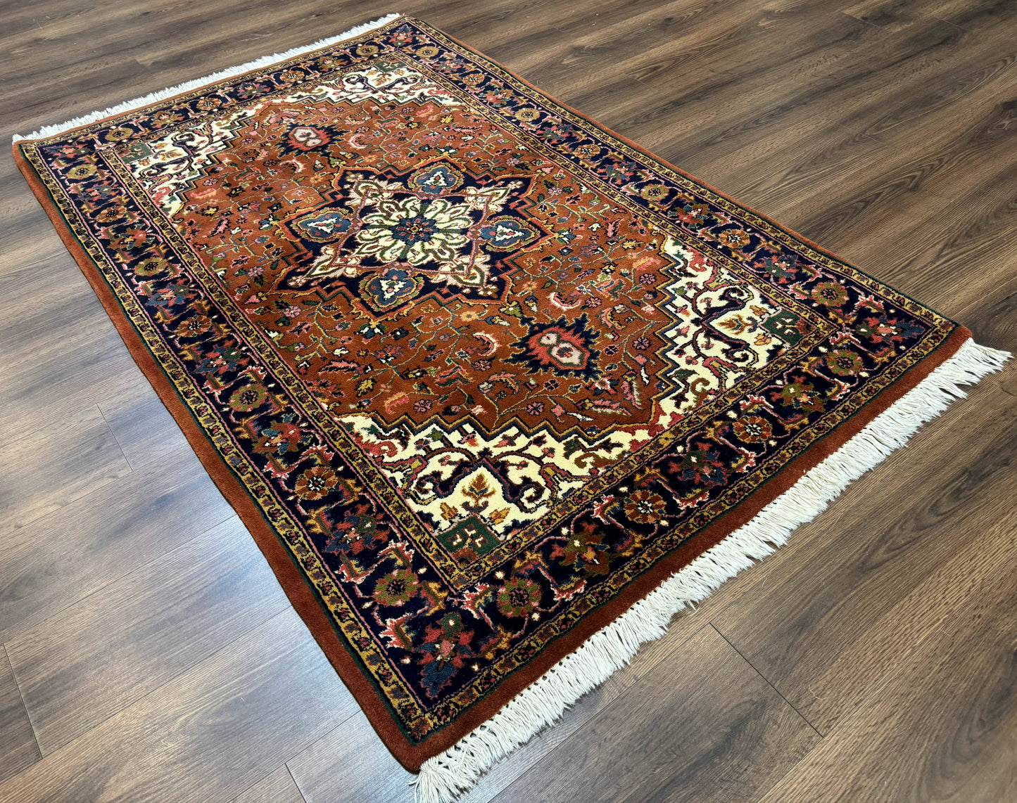 Indo Persian Heriz Rug 4x6, Rust Red Navy Blue and Cream - Nuvé