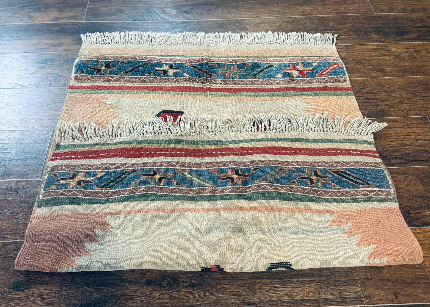 Turkish Kilim Rug 2.5 x 4.7, Flatweave Bohemian Blanket Rug, Wall Hanging Tapestry Rug - Nuvé