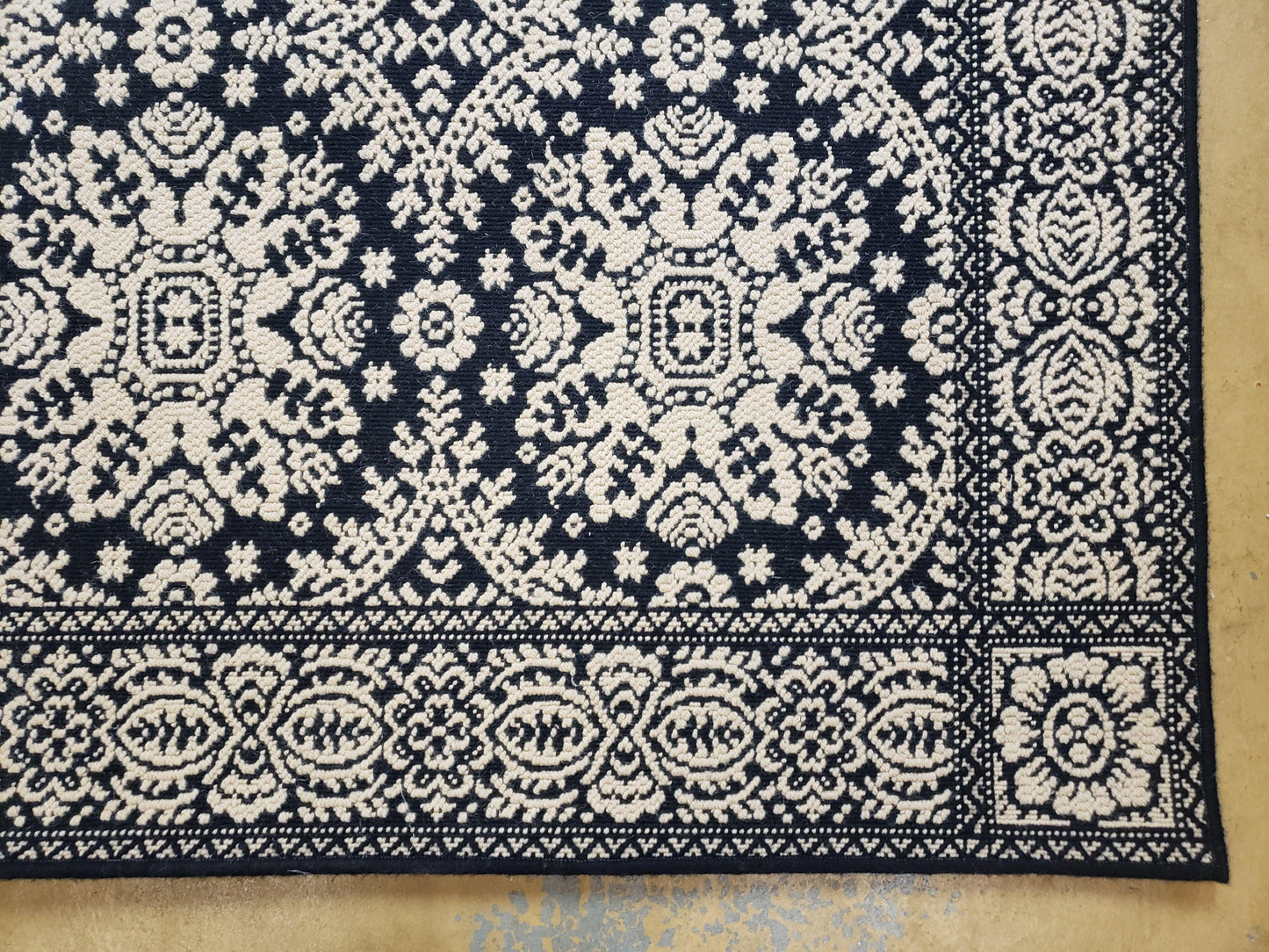 4x6 Power-Loomed Rug Dark Navy Blue & Ivory Oriental Carpet Nice - Nuvé