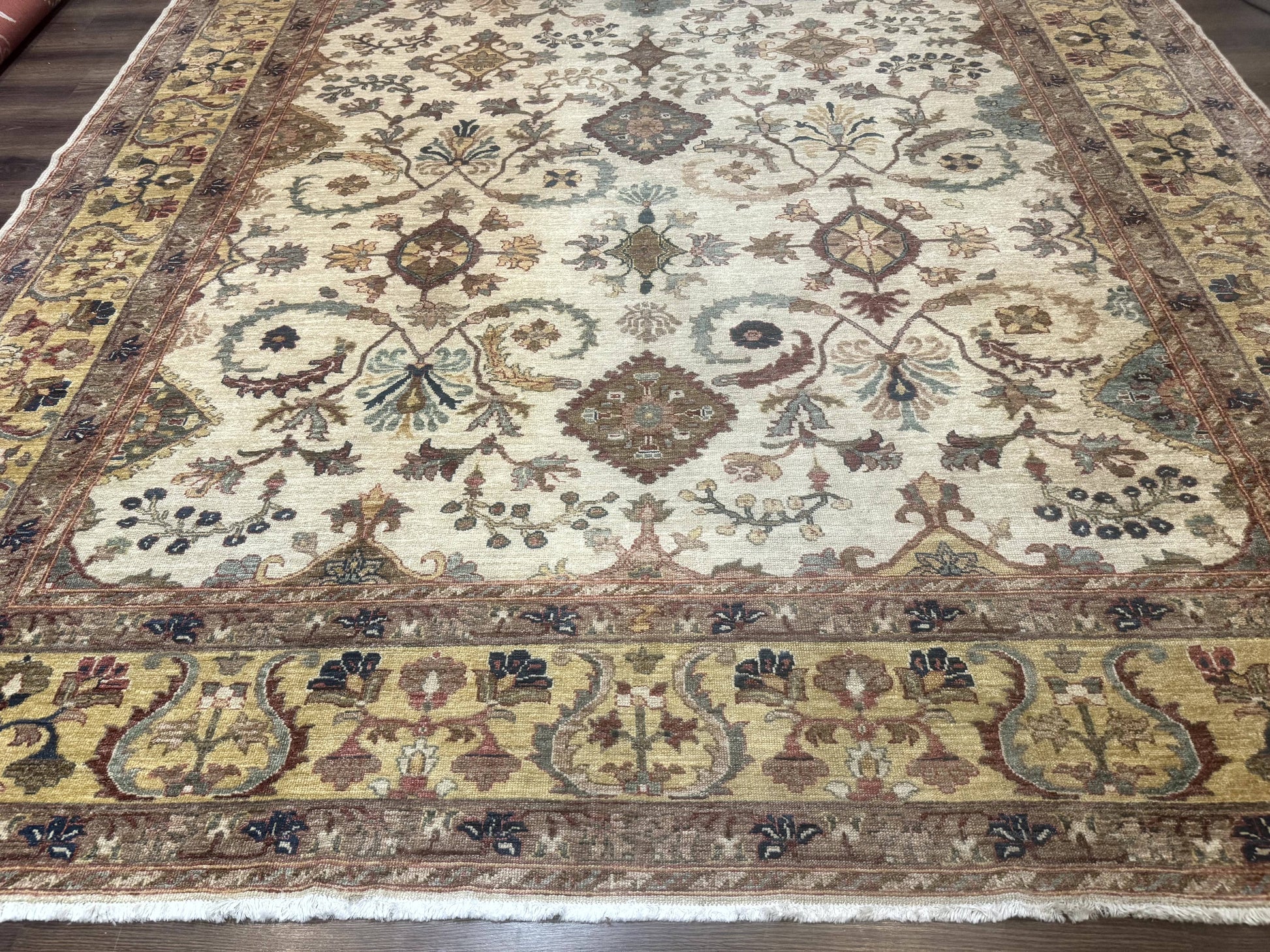 Egyptian Rug 9x12, Mahal Sultanabad Carpet, Handmade Wool Rug, Oatmeal Color - Nuvé